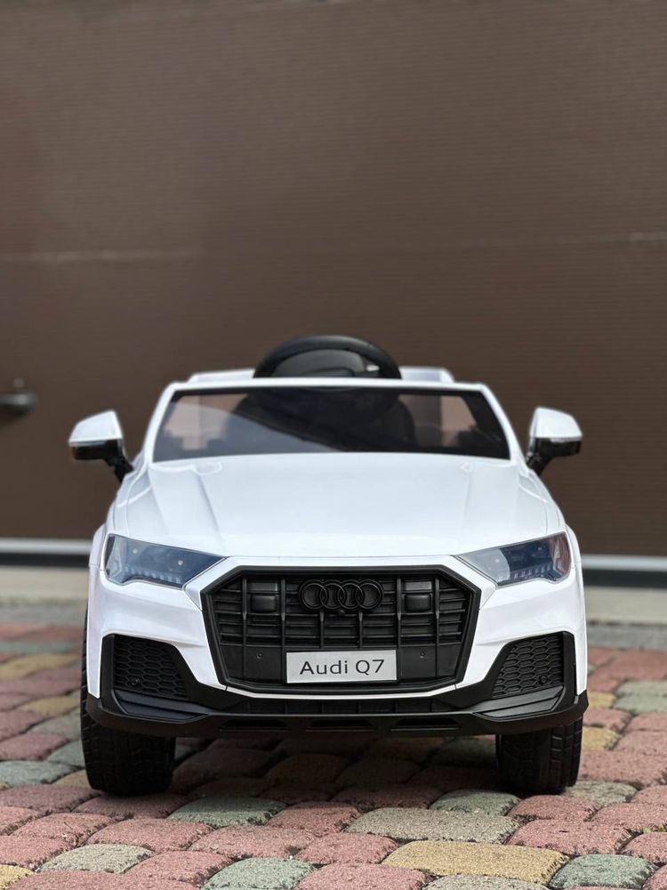 Авто на акумуляторі Детский електромобіль Audi Q7 Ауді Q7 Дитячий