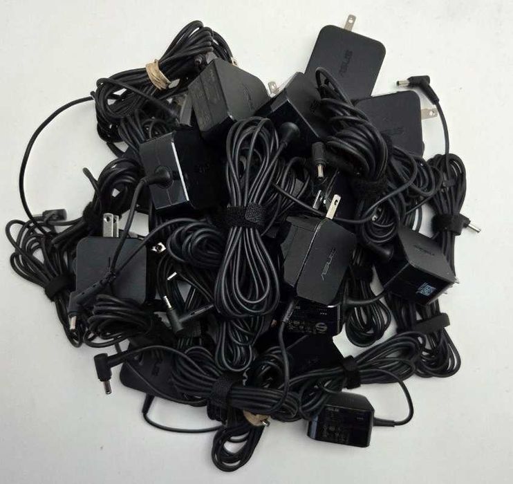 Asus 19V 1.75A 33W (4*1.35) Оригінальний блок живлення