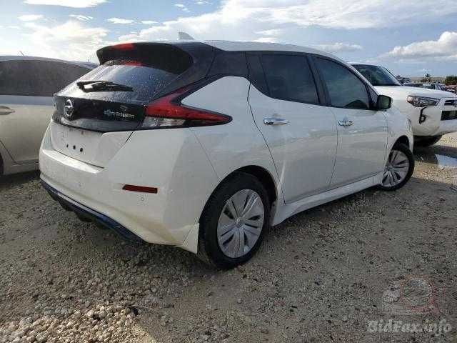 РАЗБОРКА nissan leaf ZE1 дверь капот крыло багажник фара стекло стоп