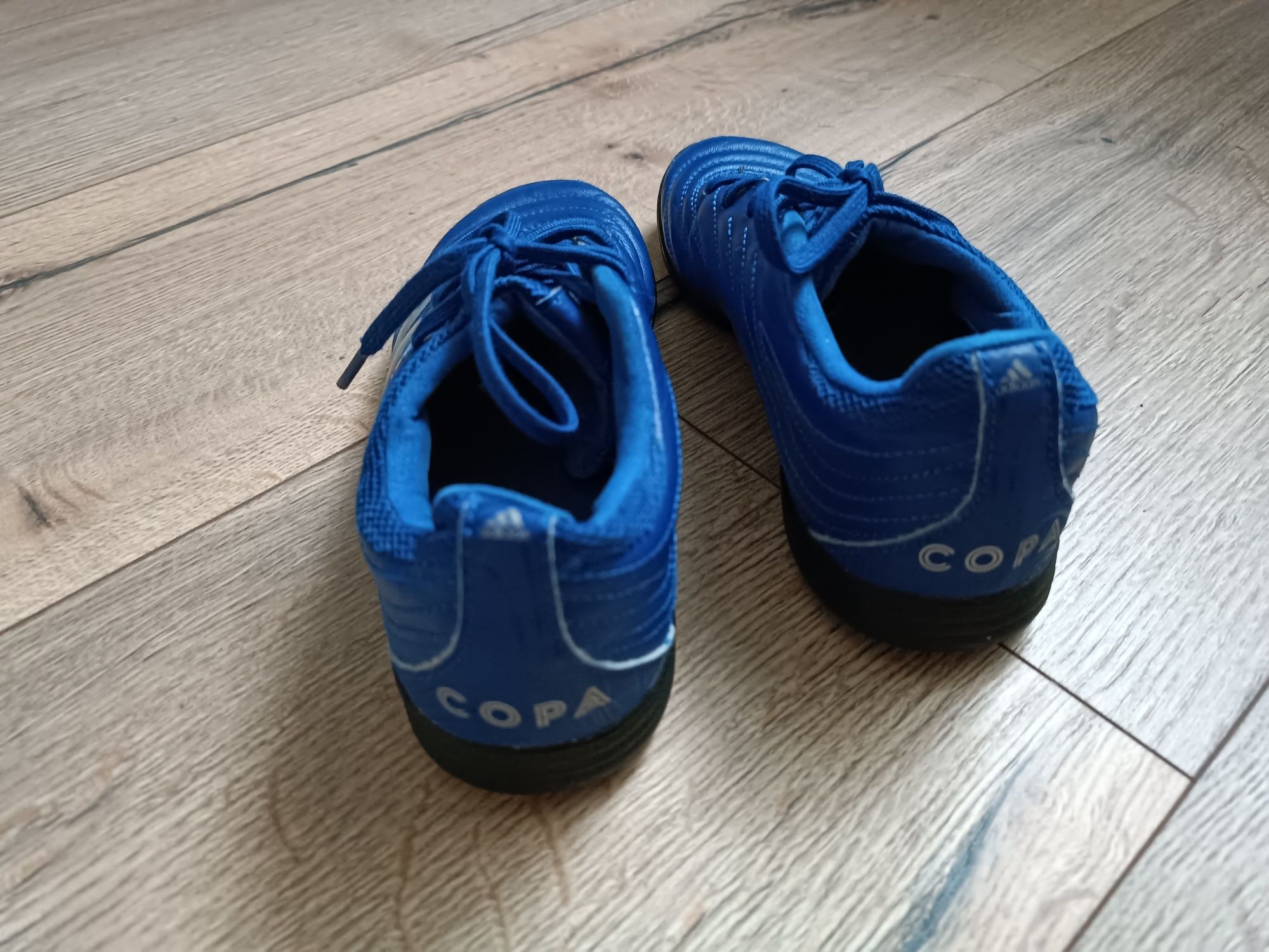 Używane Adidas Copa 20.3 buty piłkarskie rozmiar 38