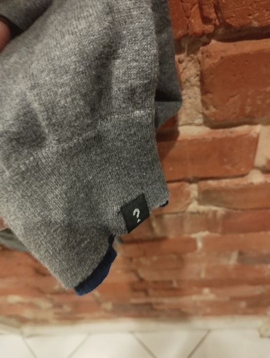 Sweter męski Guess tanio