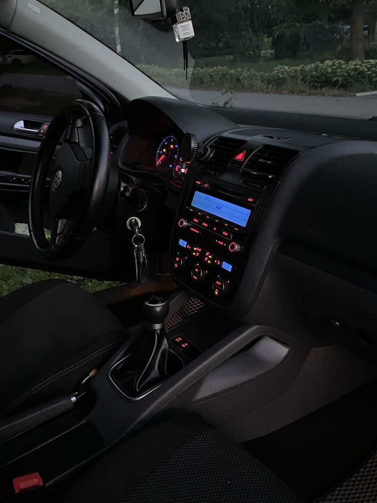 Golf 5 Variant 1.9 TDI (BLS)