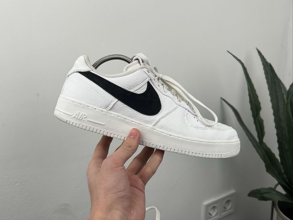 Оригінал! Кросівки шкіряні Nike Air Force 44 розмір M02848
