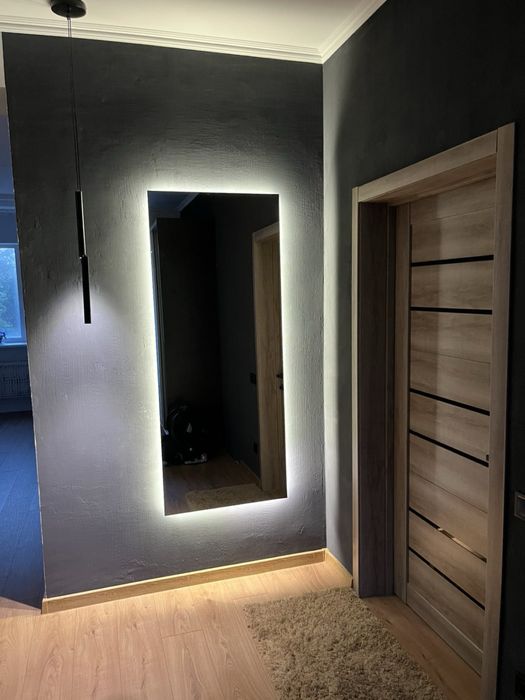 Дзеркало з led підсвіткою. Гримерне дзеркало. Дзеркало для салона