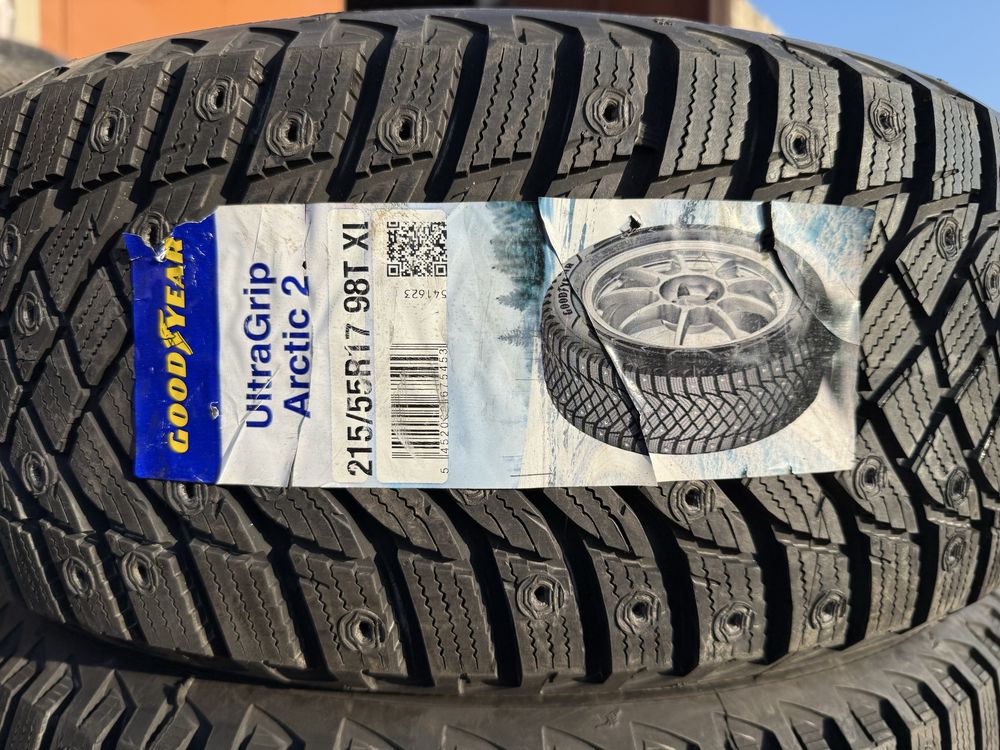 215/55 r17 Goodyear UltraGip Arctic 2 НОВАЯ Резина зимняя