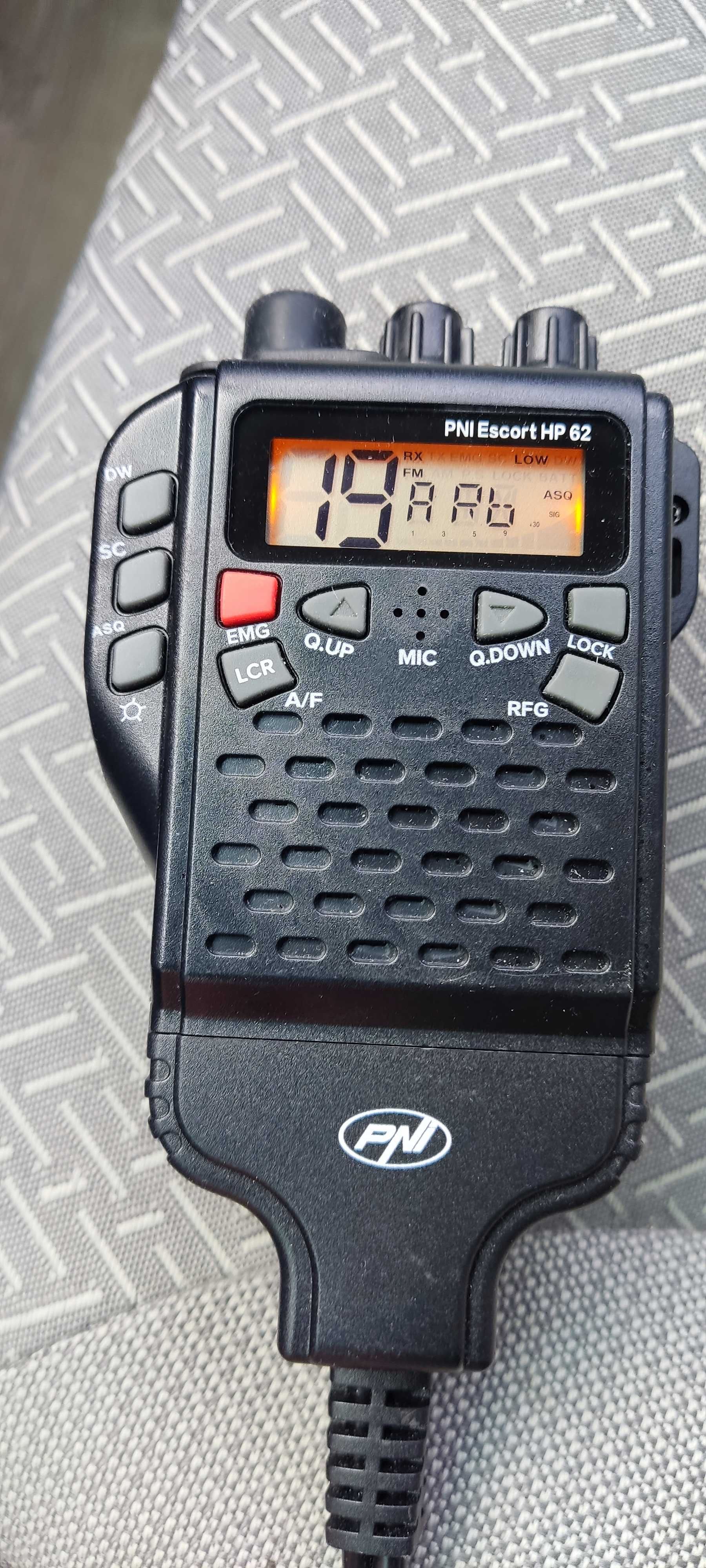 CB radio PNI escort hp62, dwie anteny: 1x diamond nr-770r