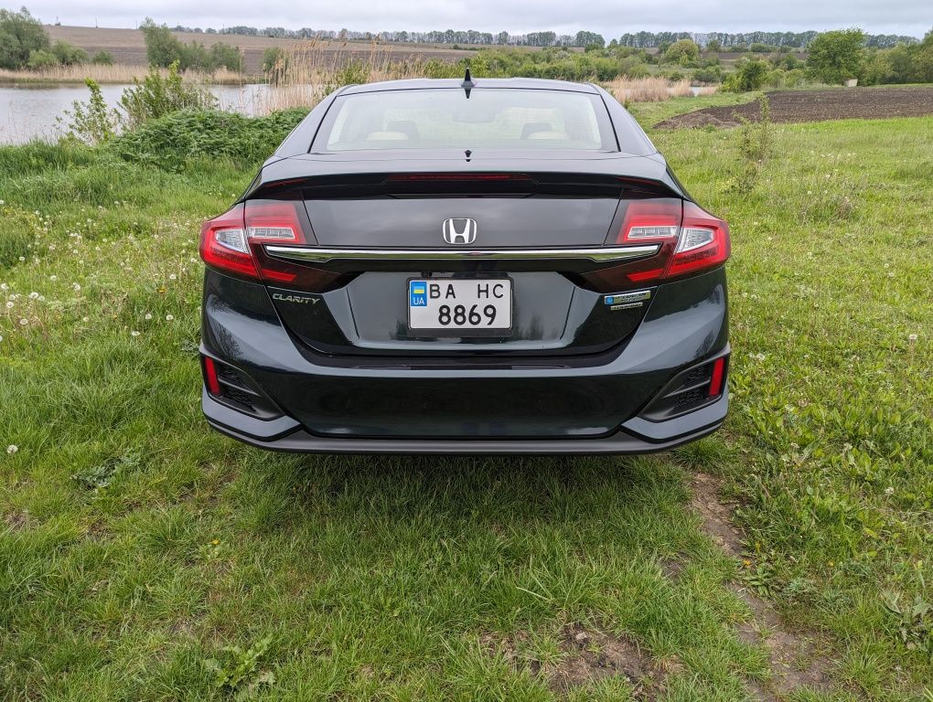 Хонда Кларіті Honda Clarity