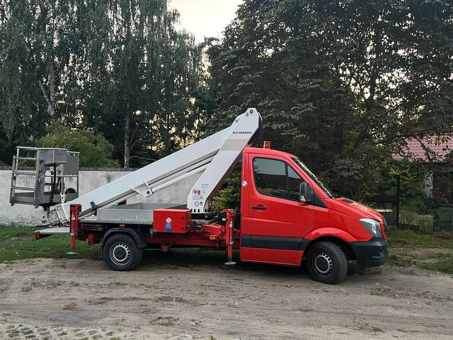 Wynajem/ Usługi/ Podnośnik koszowy/ zwyżka 22m-45m