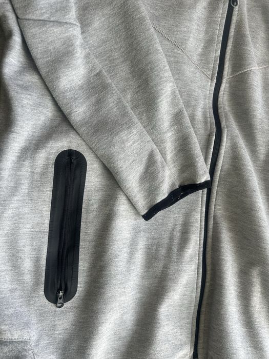 спортивний костюм від Nike Tech Fleece