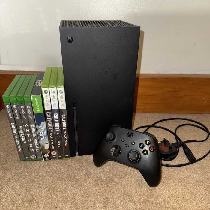 Microsoft Xbox Series X 1TB + Gry i kontroler