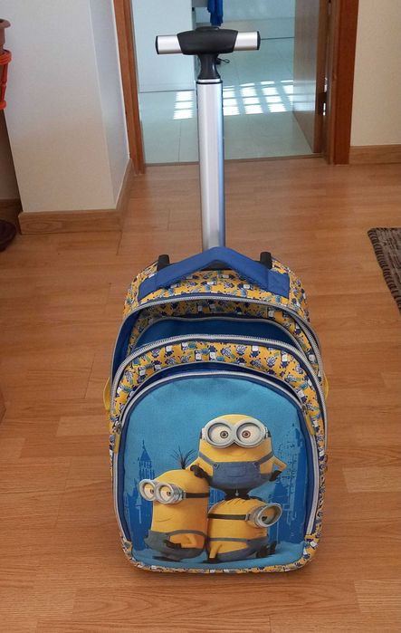 A escola recomeça, Mochila Trolley Minions