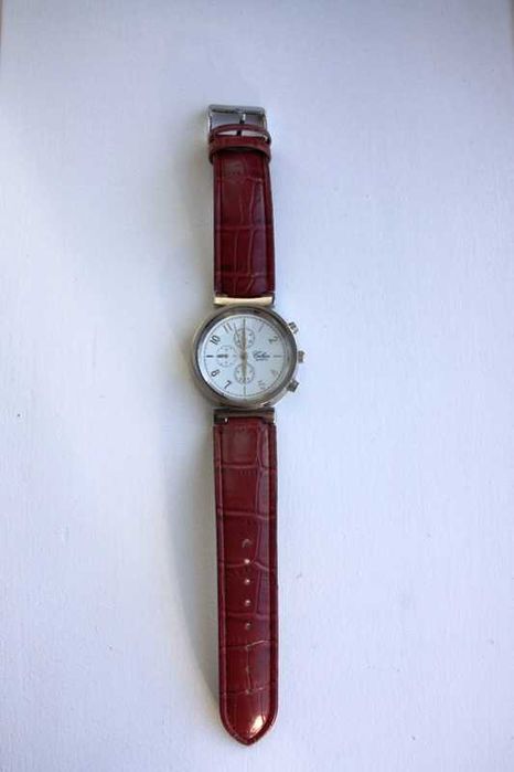 Relógio cor de cereja sem pilhas