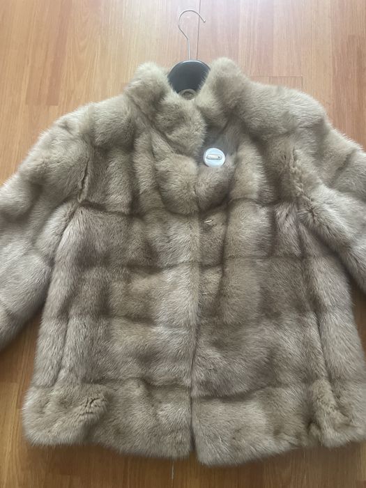 Шубка норкова. Нова.