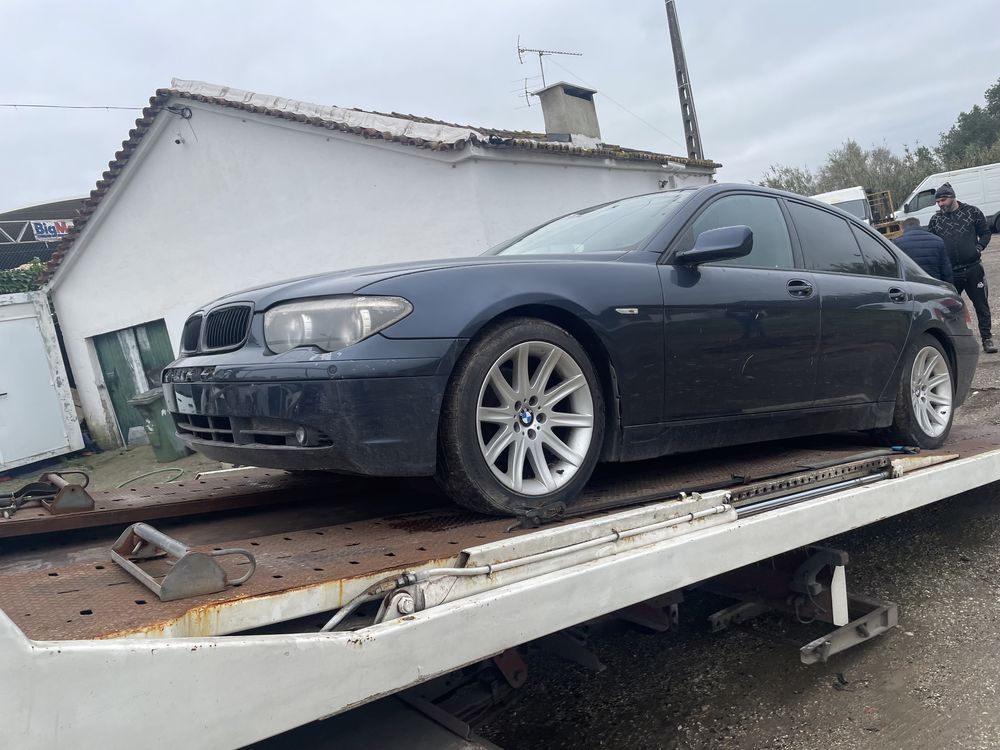 BMW E65 735i para pecas