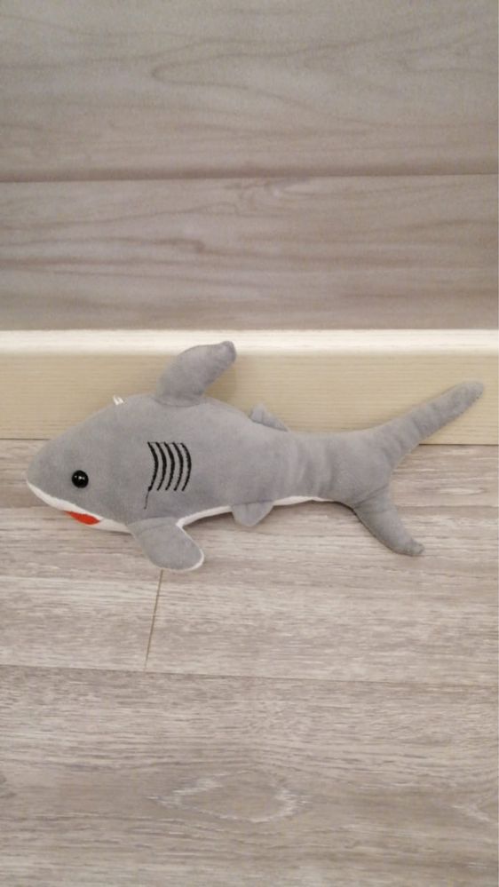 Акула іграшка м‘яка