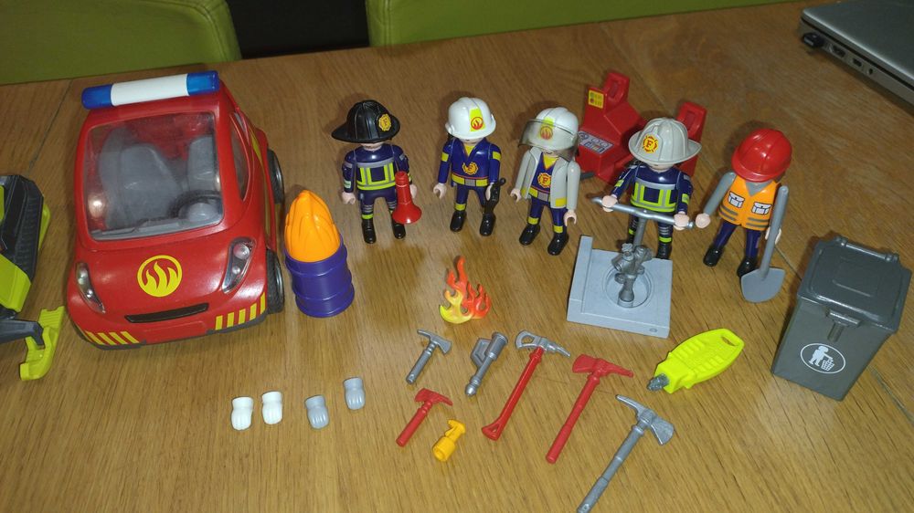 playmobil skuter sniezny straz pożarna rycerze pirat rower budowlaniec