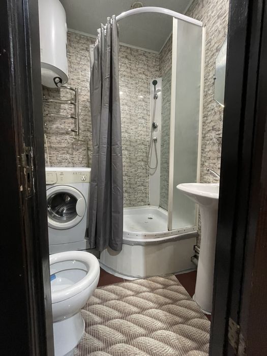 Сдам квартиру посуточно, почасово.Центр район Дет,обл.больницы