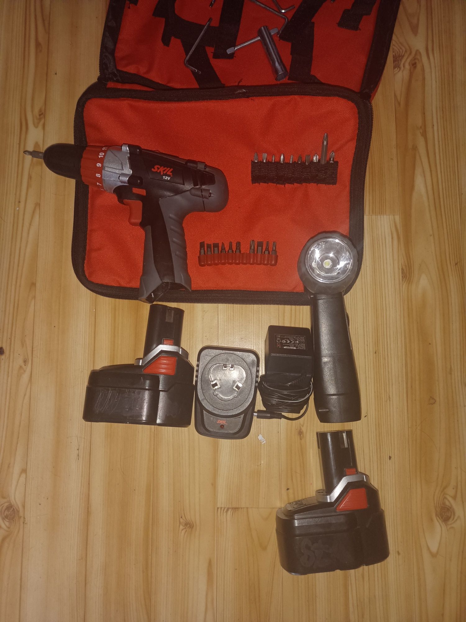 2 biegowa wiertarko-wkrętarka akuatorowa SKILL