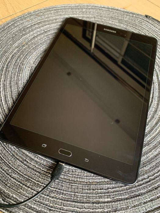 Samsung  Galaxy Tab A