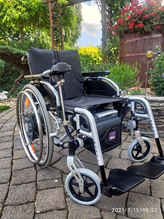 Wózek inwalidzki elektryczny E-Fix 26