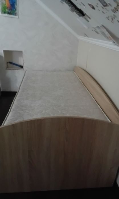 продаю нове спалене ліжко тому що не підійшов розмір