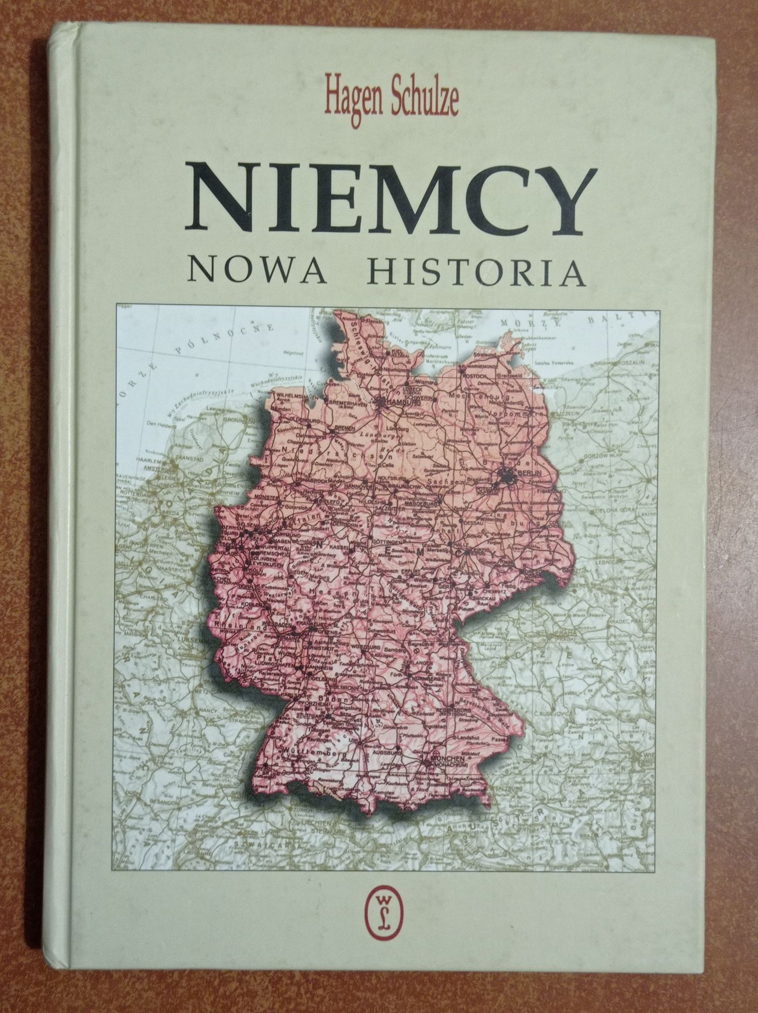 7 książek Niemcy historia Pożegnanie z Berlinem Z Hitlerem do końca