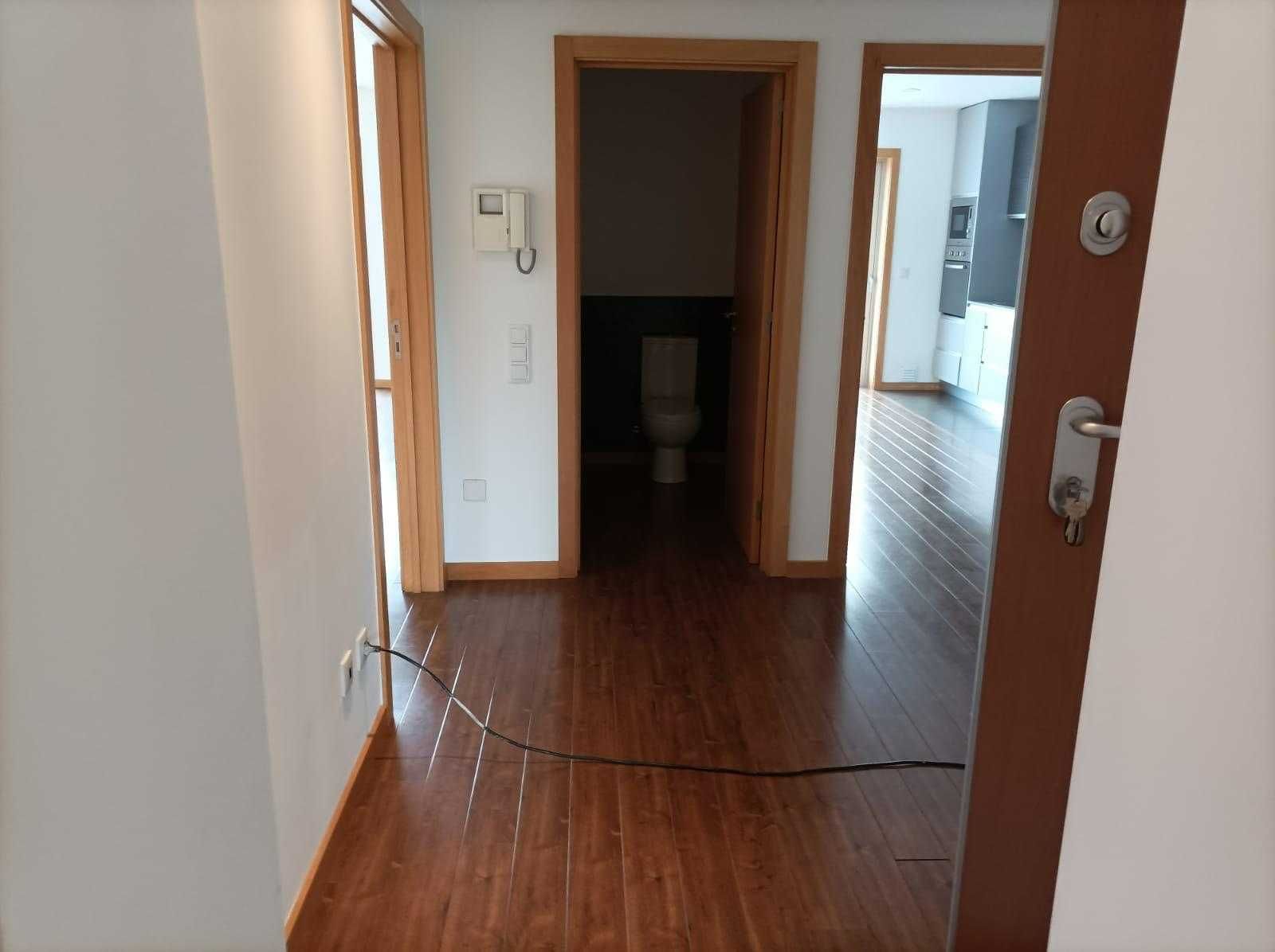 Apartamento T3 como novo - Esmoriz