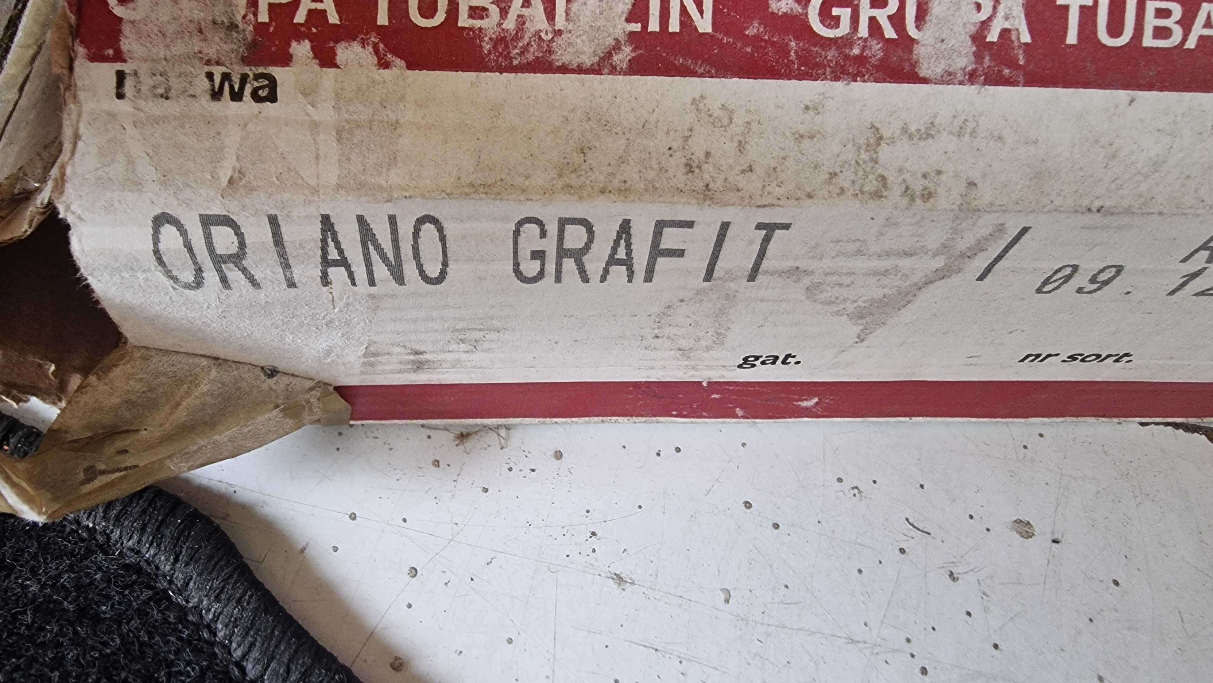 Płytki podłogowe 33,3x33,3cm Tubądzin Oriano grafit