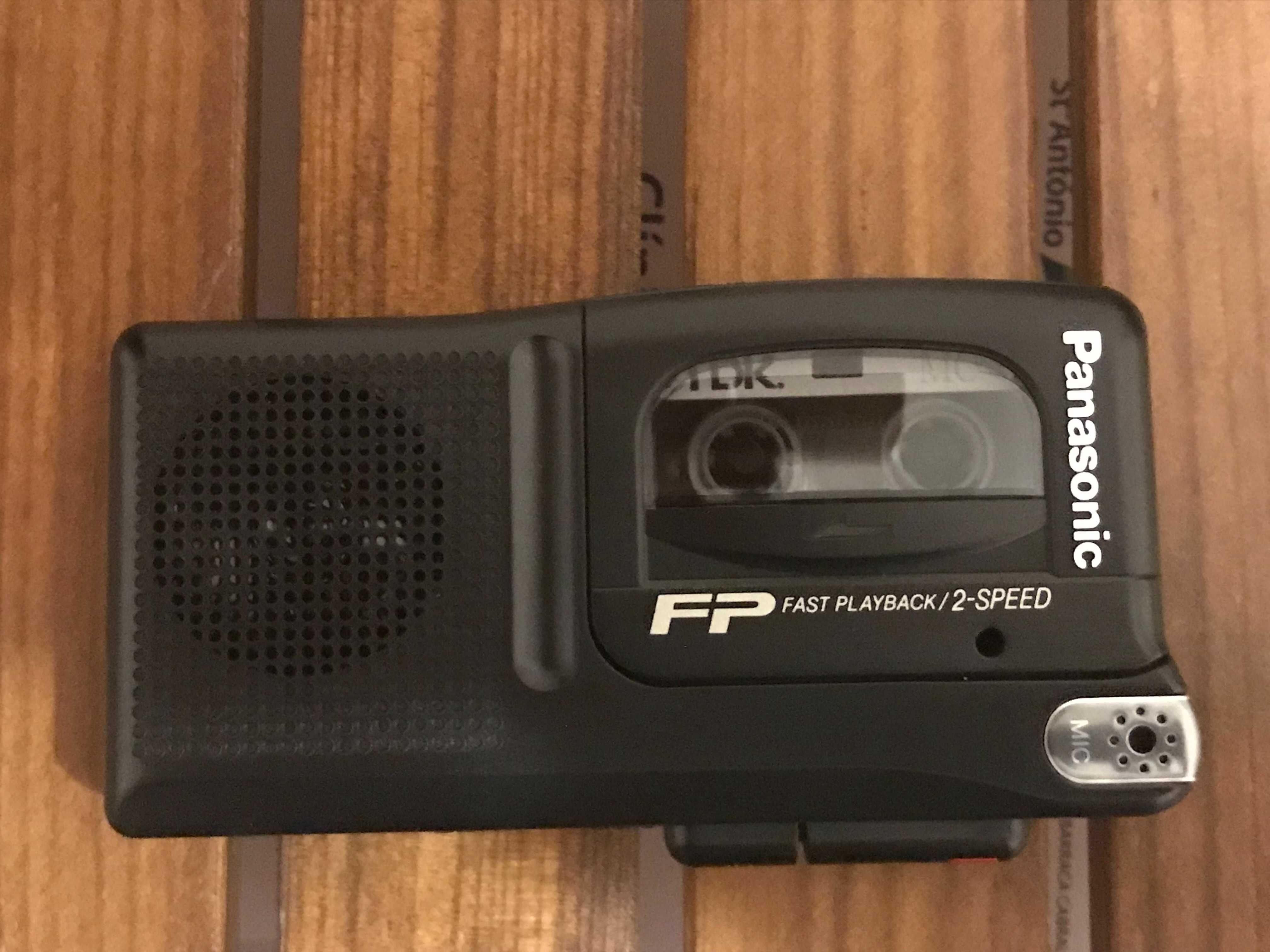 Mini Gravador de Mão Panasonic (2 velocidades)