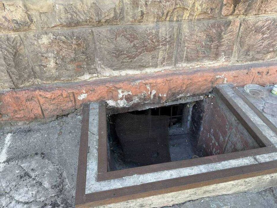 Приміщенння Підвал проспект Металургів, буд. 4 (368 кв.м.)