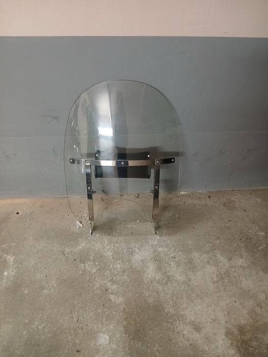 Szyba Harley Davidson Softail.