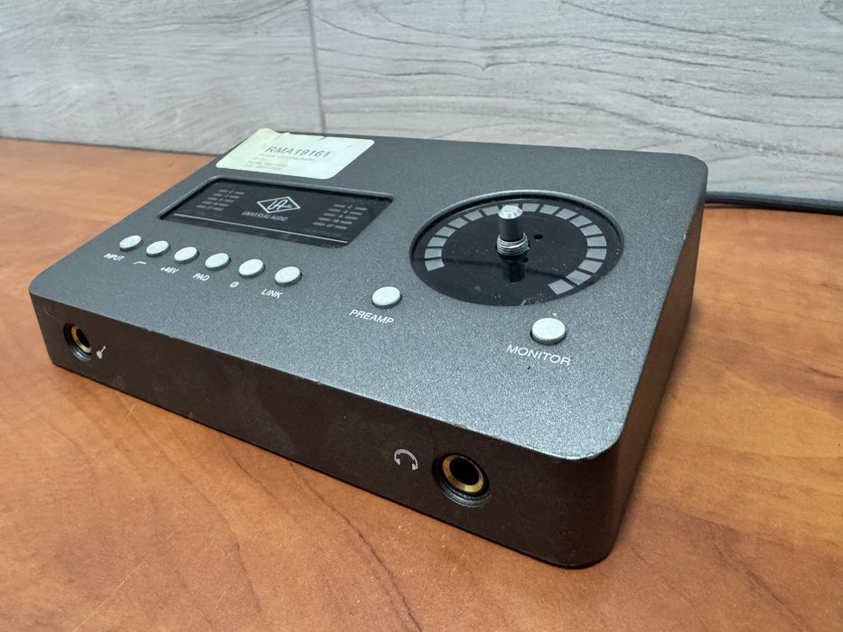 Uad arrow universal audio najtaniej uszkodzony nie dziala okazja do na