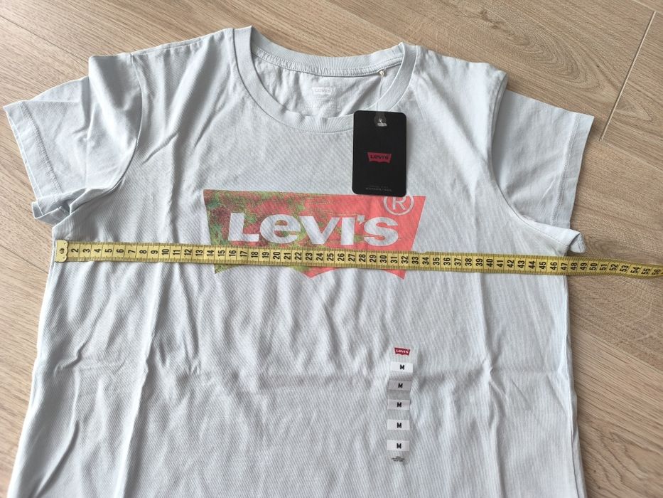 Футболка левіс розмір л та м Levi's