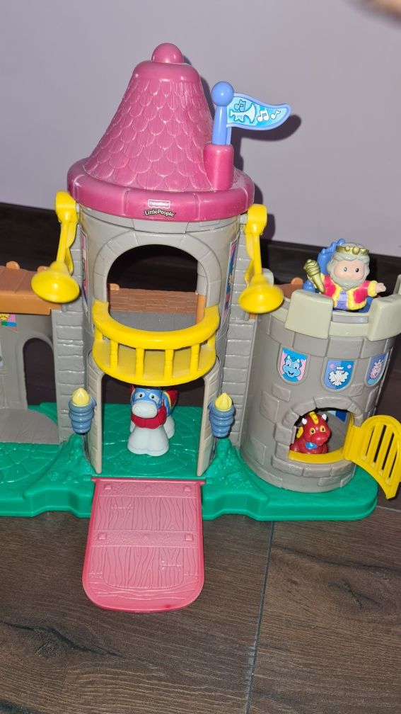 Zamek fisher price