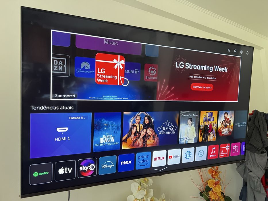 TV 55" LG NanoCell 4K TV - 55SM8200PLA + base + comando