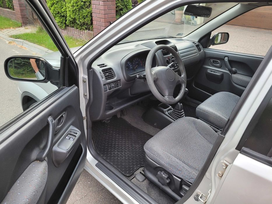 Suzuki Ignis klimatyzacja, nowy akumulator, opłaty do VII 2026r.