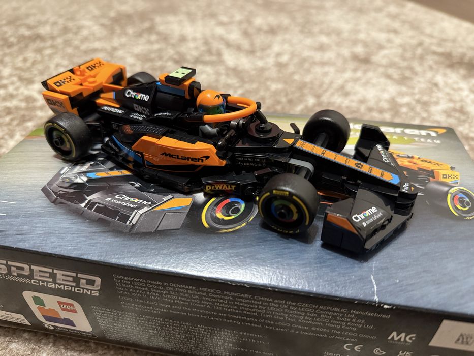 LEGO Speed Champions Автомобіль для перегонів 2023 McLaren Formula 1