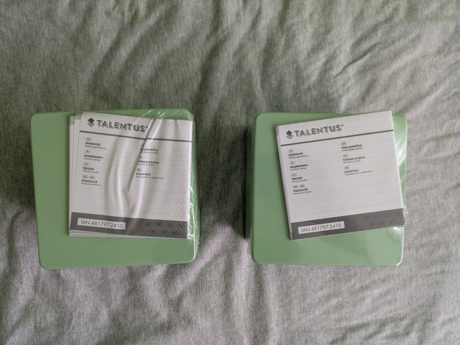 2 x Skarbonki sejf na szyfr oraz książka "Uwaga budowa"