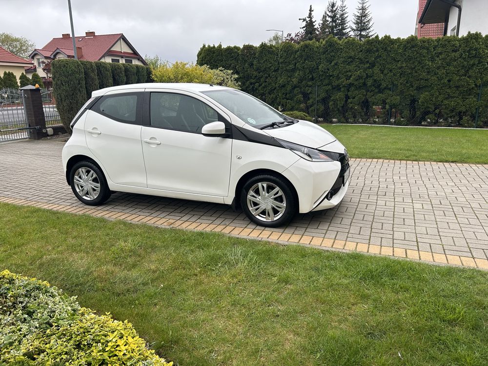 Sprzedam Toyota Aygo 2014