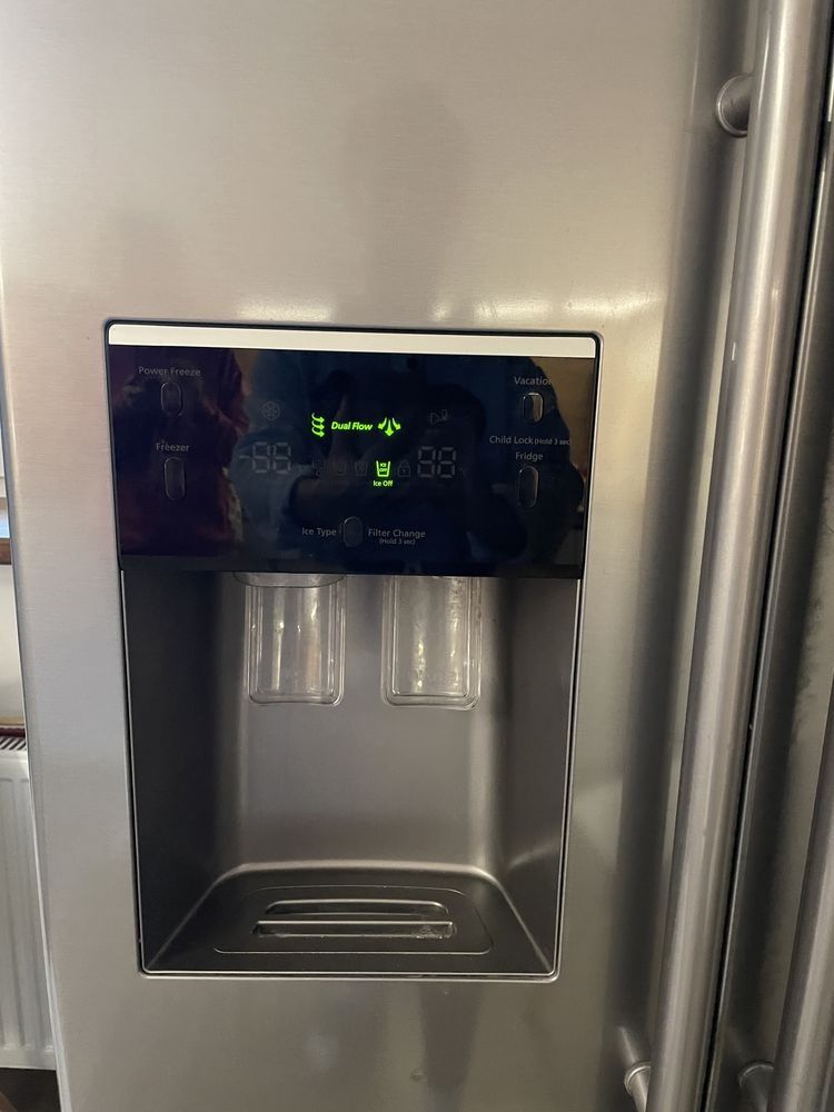 Холодильник Samsung side by side RS64DG53. Сток з Європи