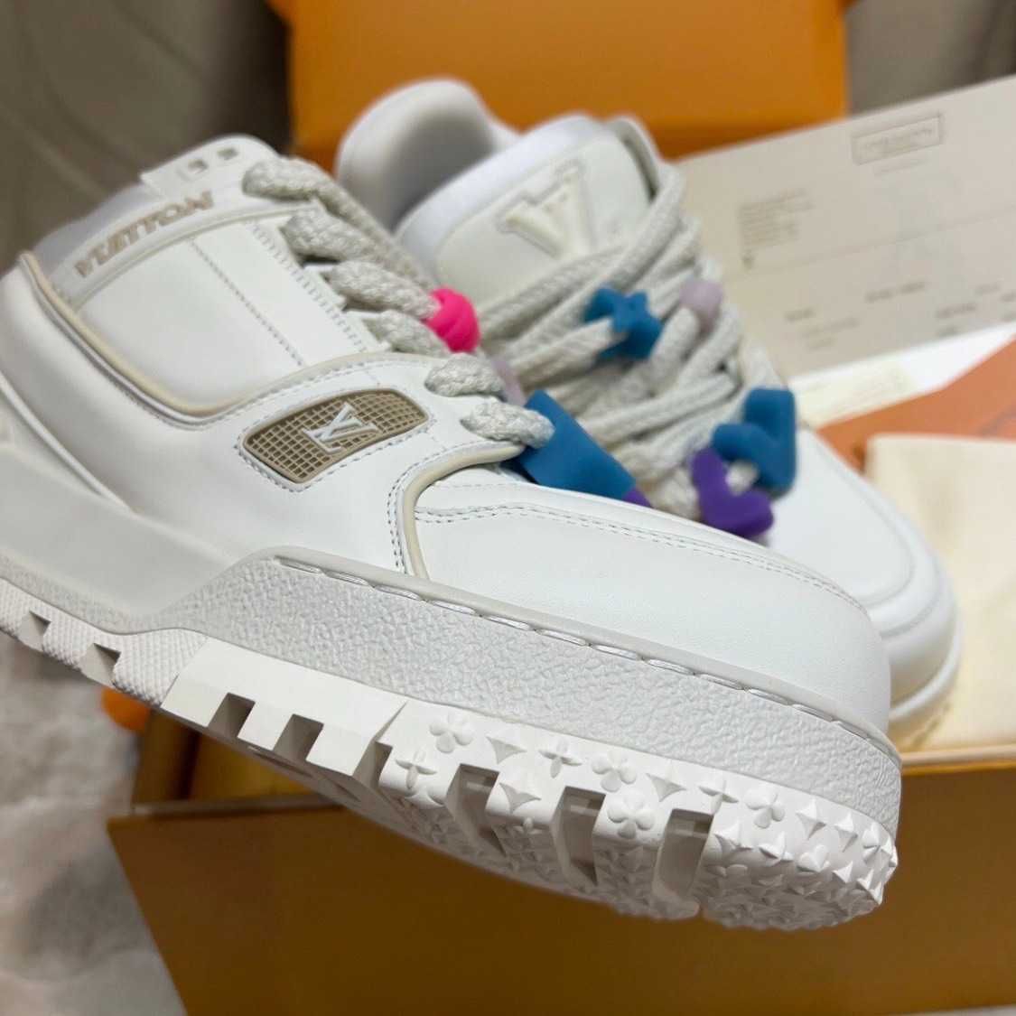 Nowybuty_Louis_Vuitton_LV_White UnisexTrampk40