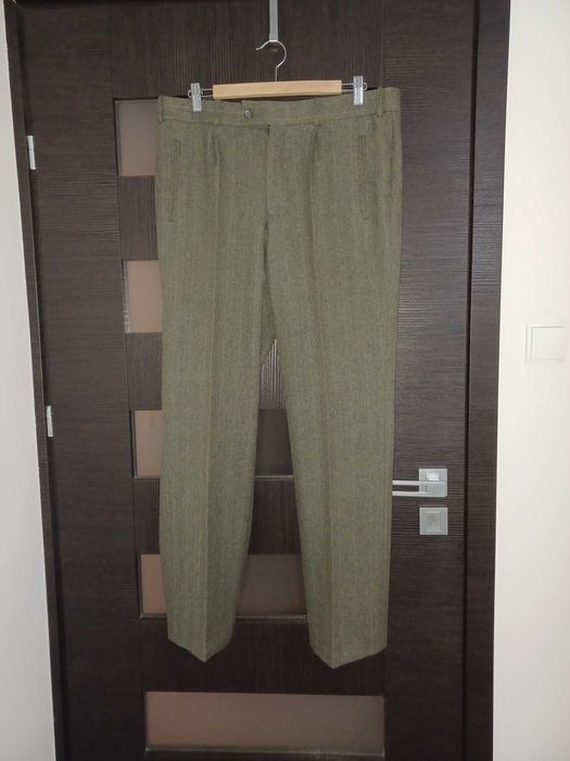 Garnitur męski trzyczęściowy