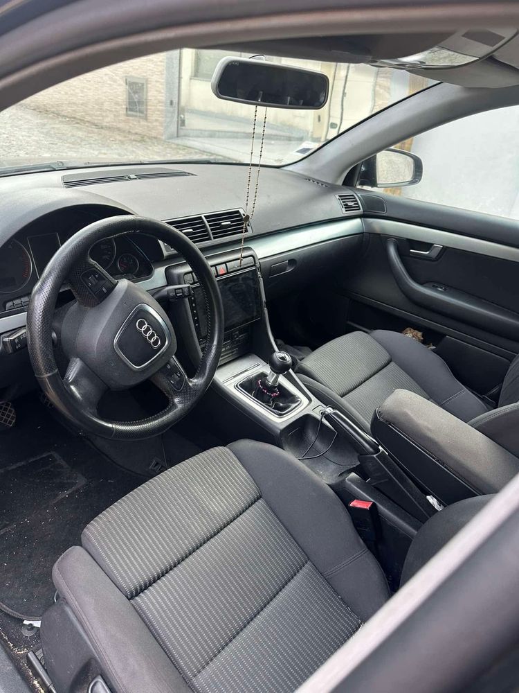 Audi a4 2.0 tdi (leia anúncio)