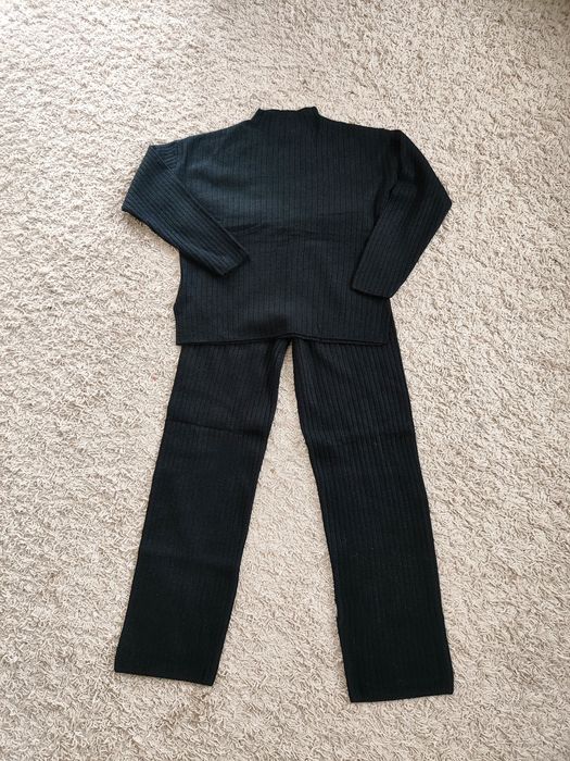 Костюм теплий чорний розмір універсал