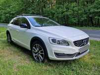 Volvo V60 Cross Country Volvo V60 Cross Country AWD Geartronic Summum - unikat