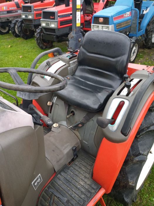 Yanmar F 210 4x4 Rewers traktor Orginal Kubota Iseki  FVat stan super