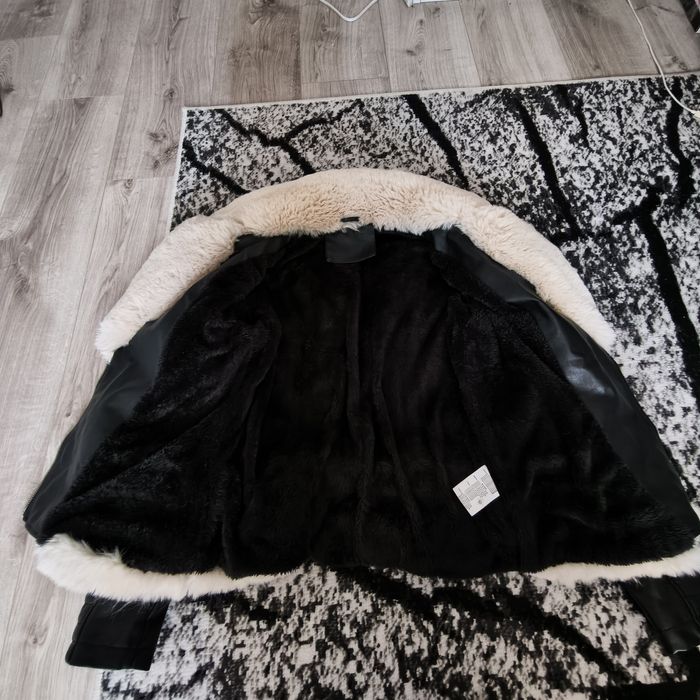 Kurtka skóra miękkie futerko 36