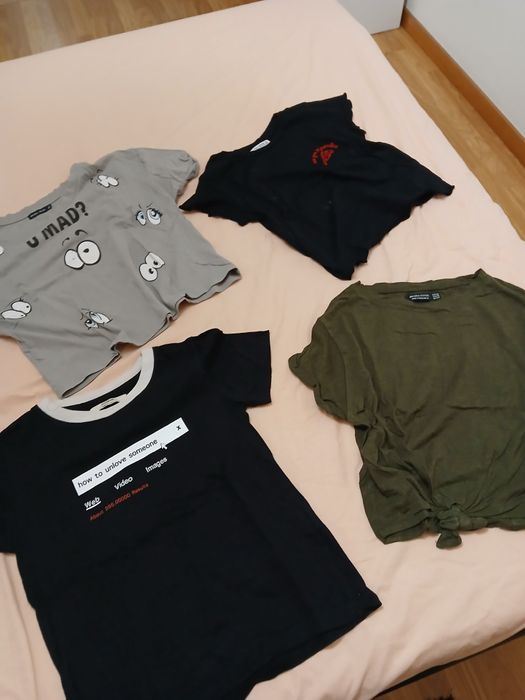 T-shirts e tops variados