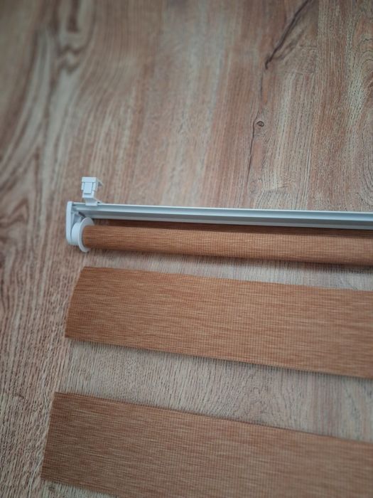 Sprzedam rolete dzien-noc .