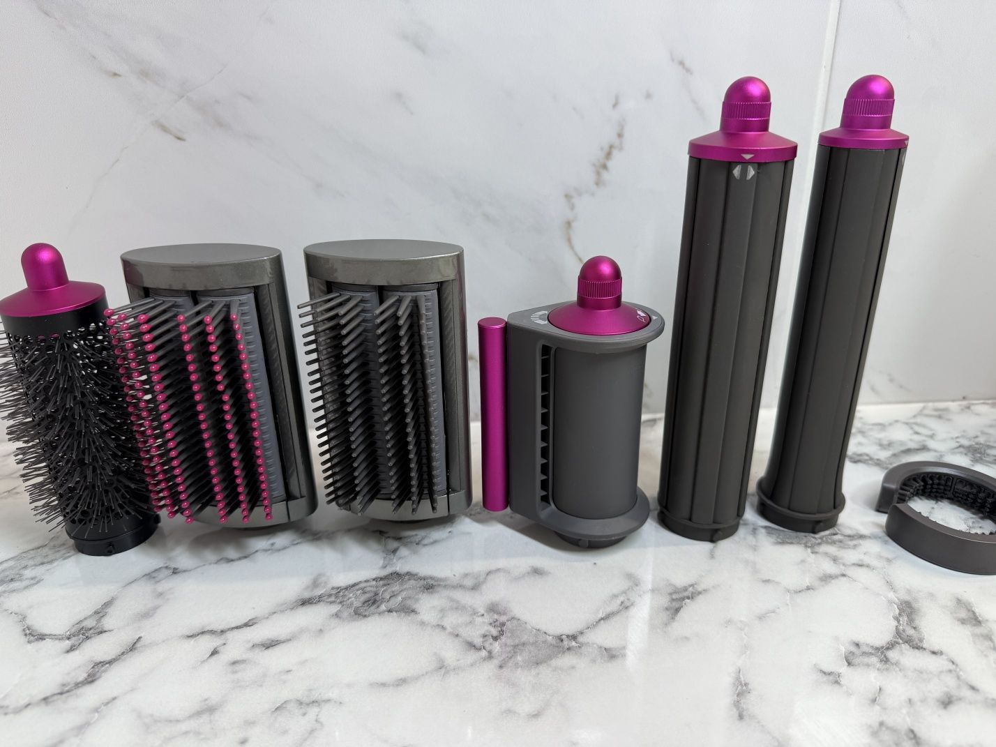 Стайлер dyson дайсон для волос с 6 насадками Airwrap hs05 fuchsia